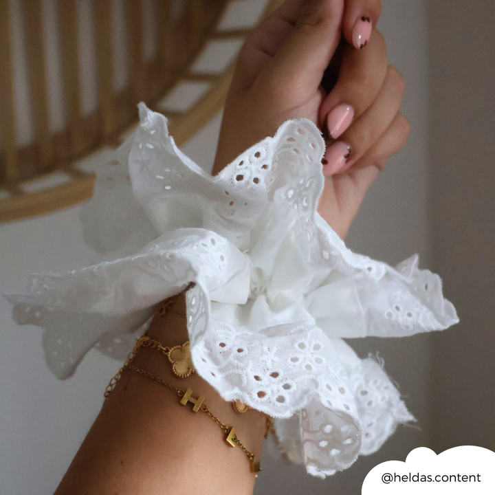 Double Layer Lace Scrunchie - White