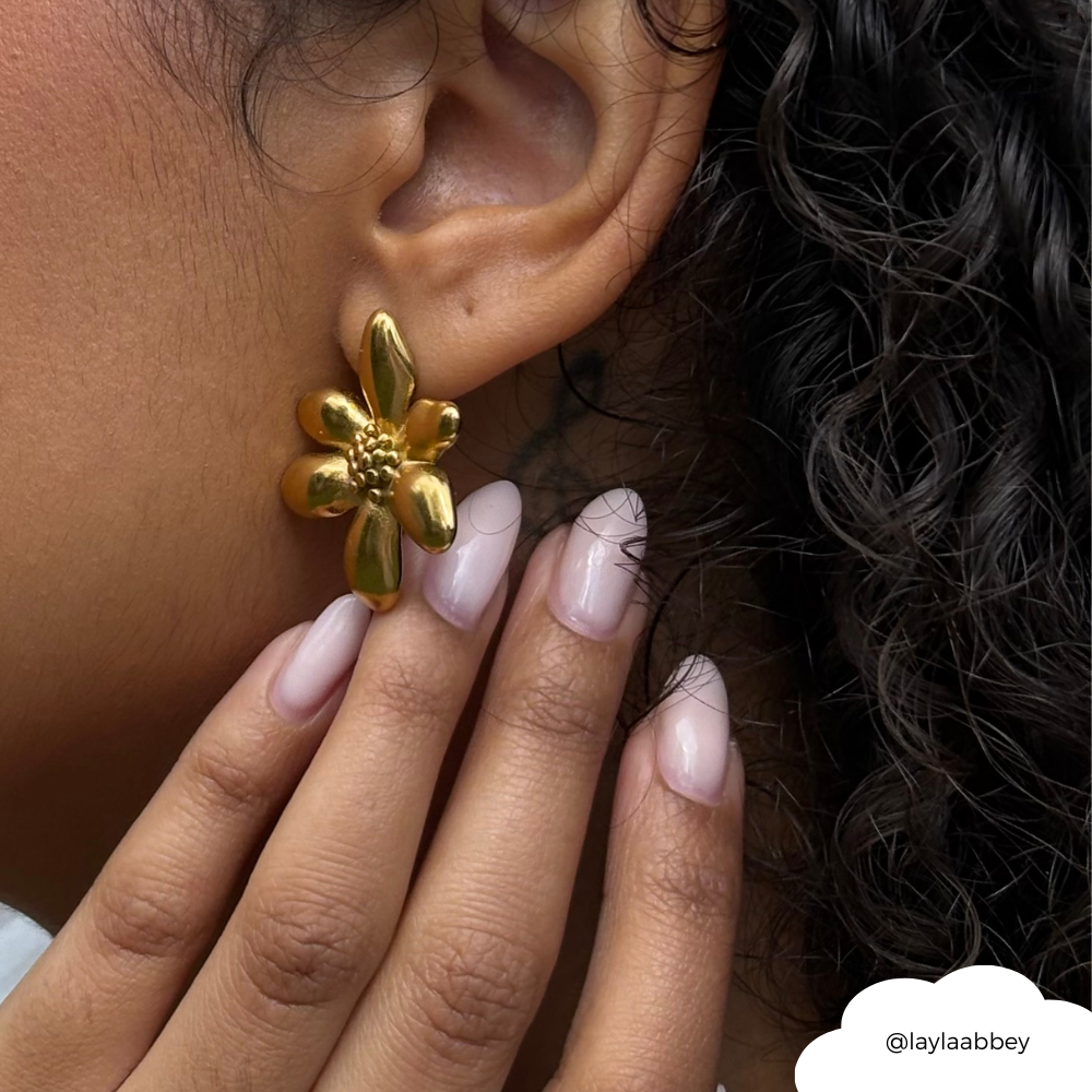 Cala Bloom Earrings