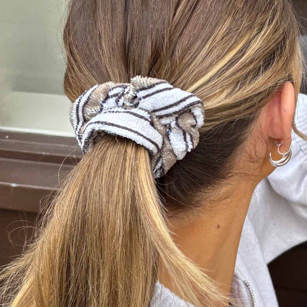 TOWEL Scrunchie - Retro Stripes