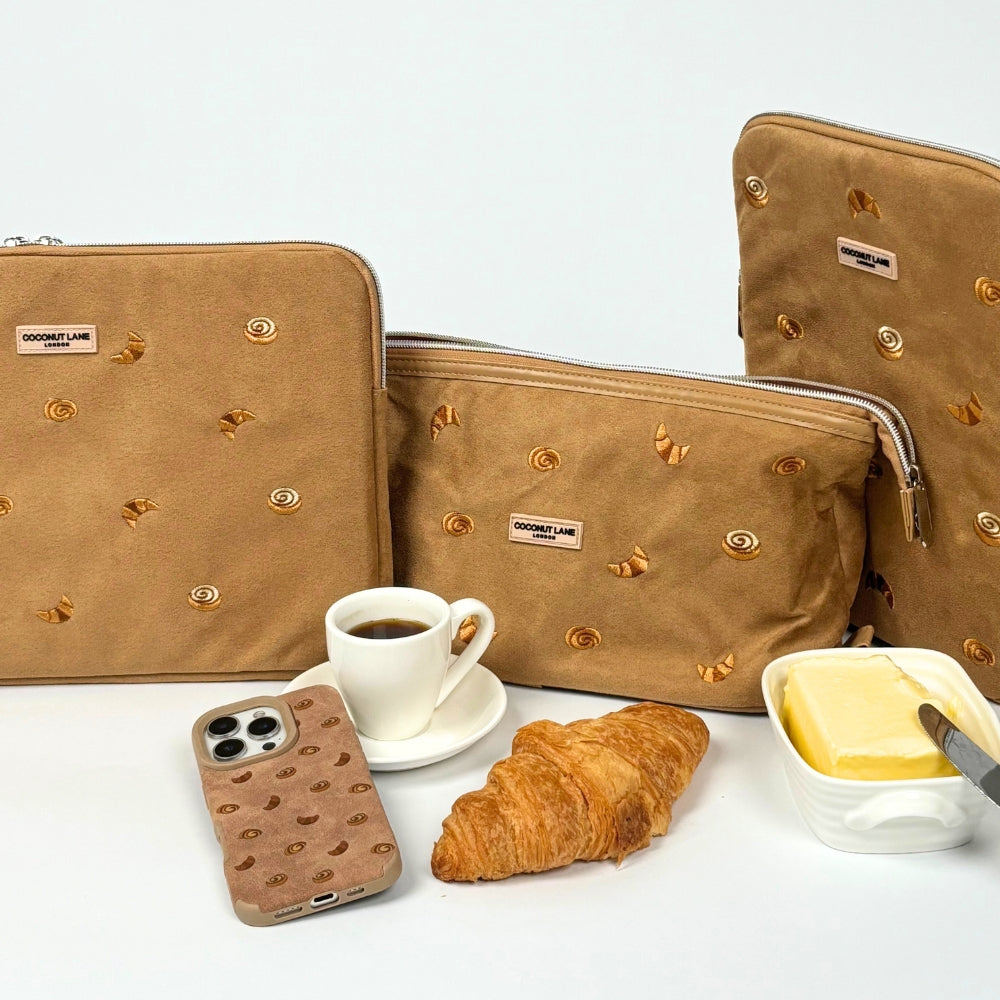 Suedette Croissant Club - Laptop Sleeve