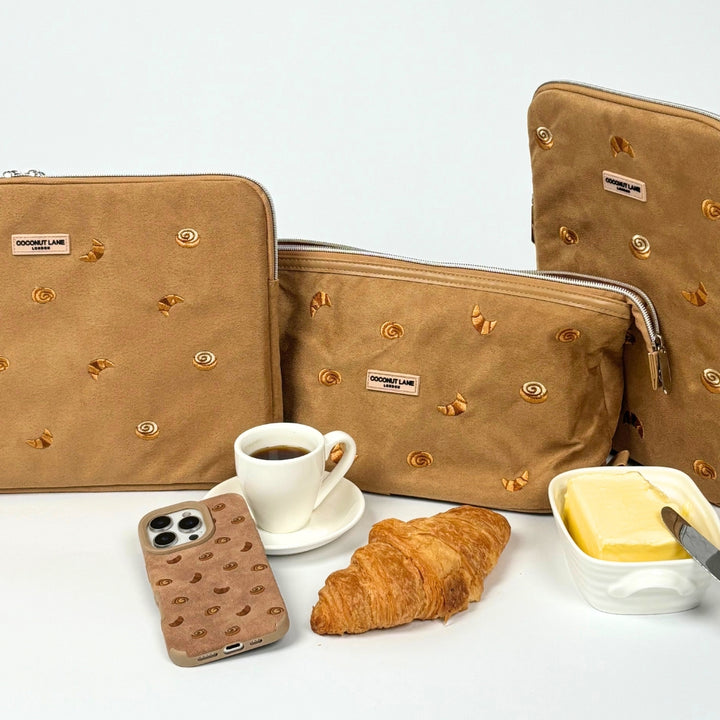 Suedette Croissant Club - Laptop Sleeve