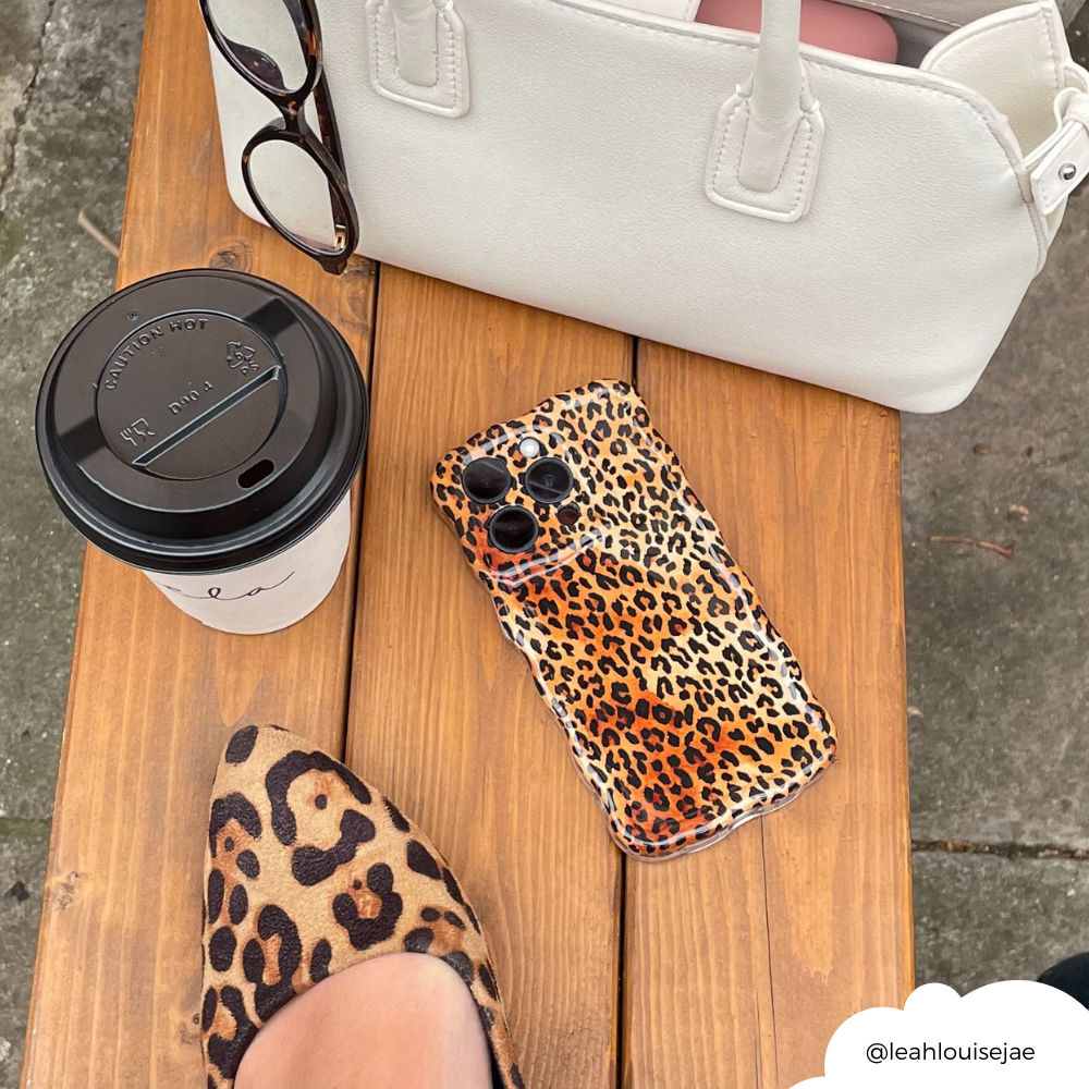 Wavy Phone Case - Leopard