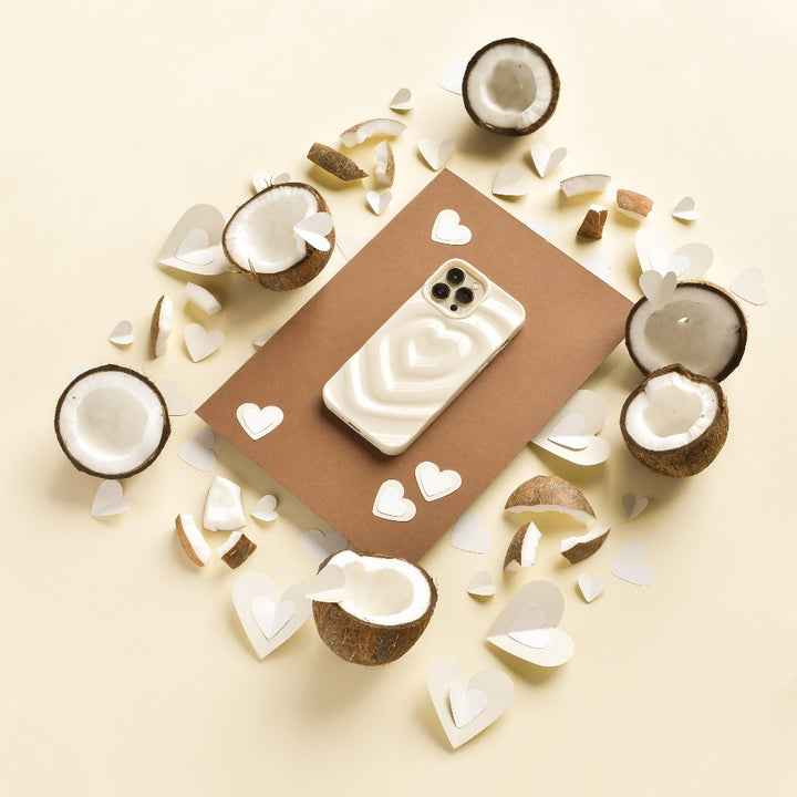 Textured Melting Heart Phone Case - Coconut Cream