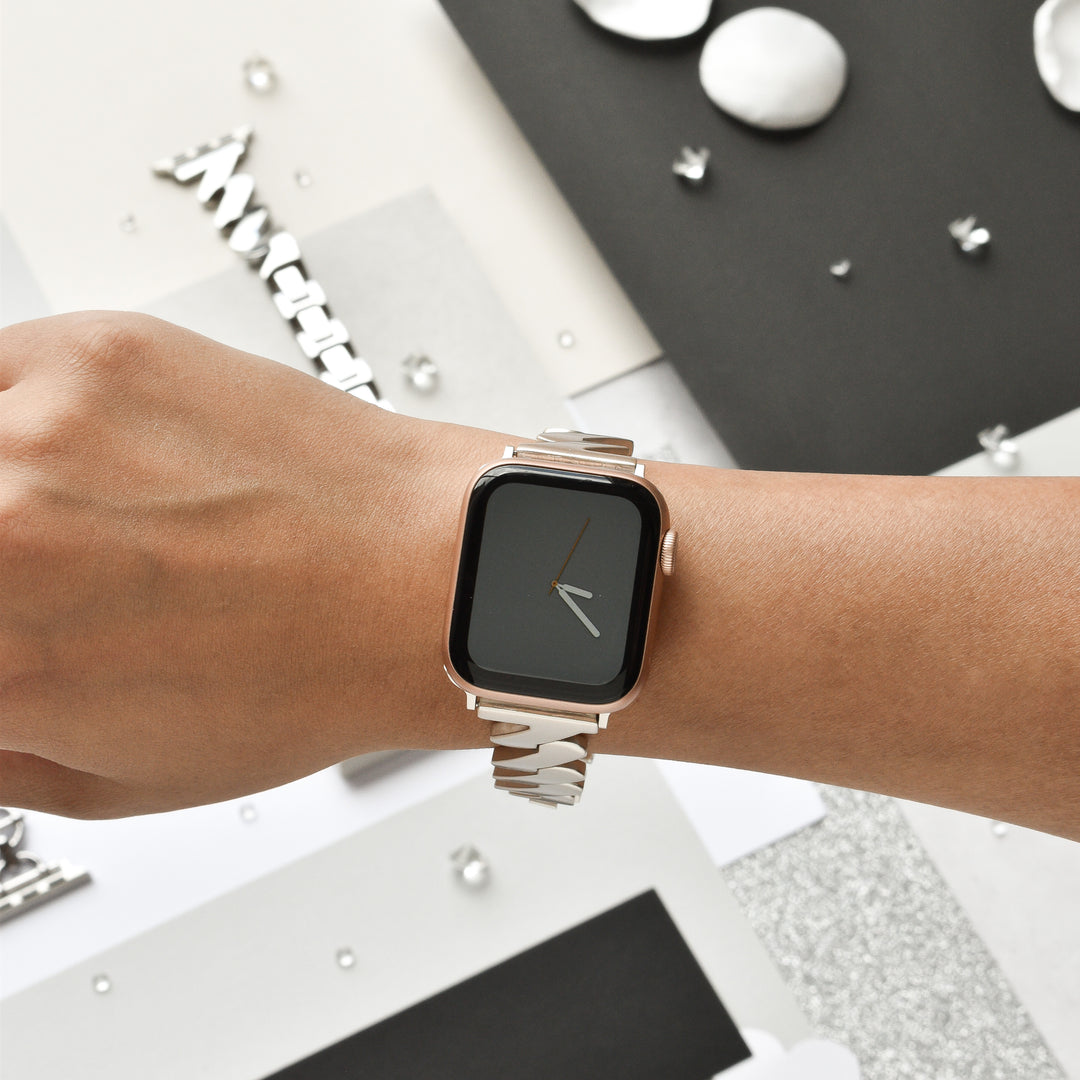 Get Wavy Apple Watch Strap Starlight - Main Image