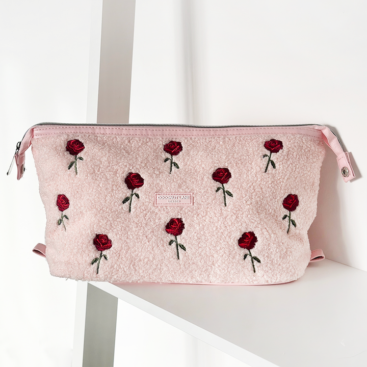 Magic Lifestyle Pouch - Embroidered Roses Teddy