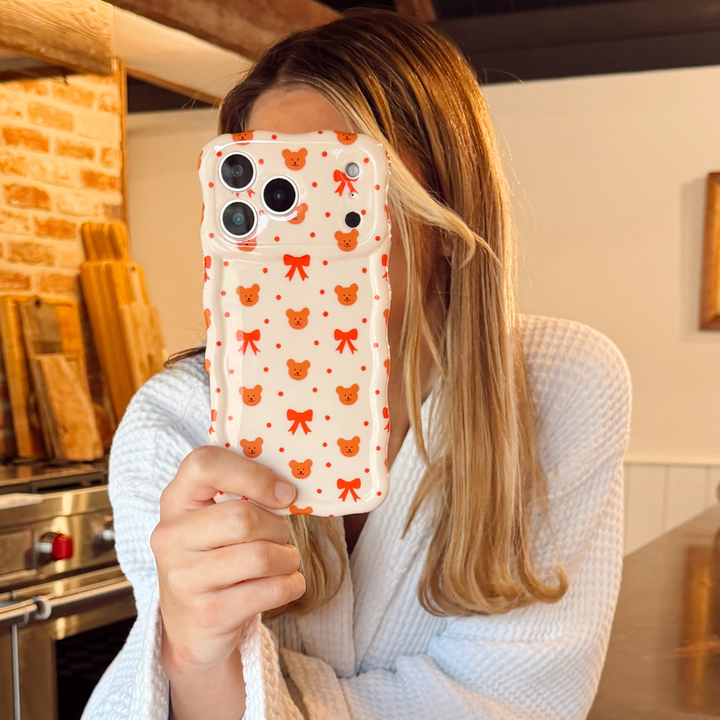 Wavy Phone Case - Beary Cute