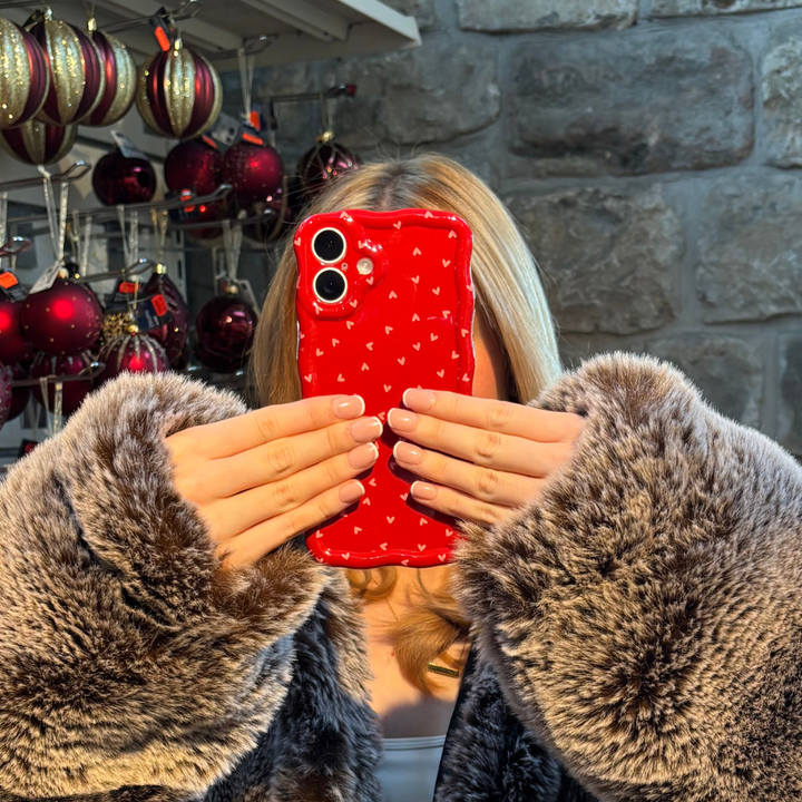 Wavy Phone Case - Mulberry Hearts