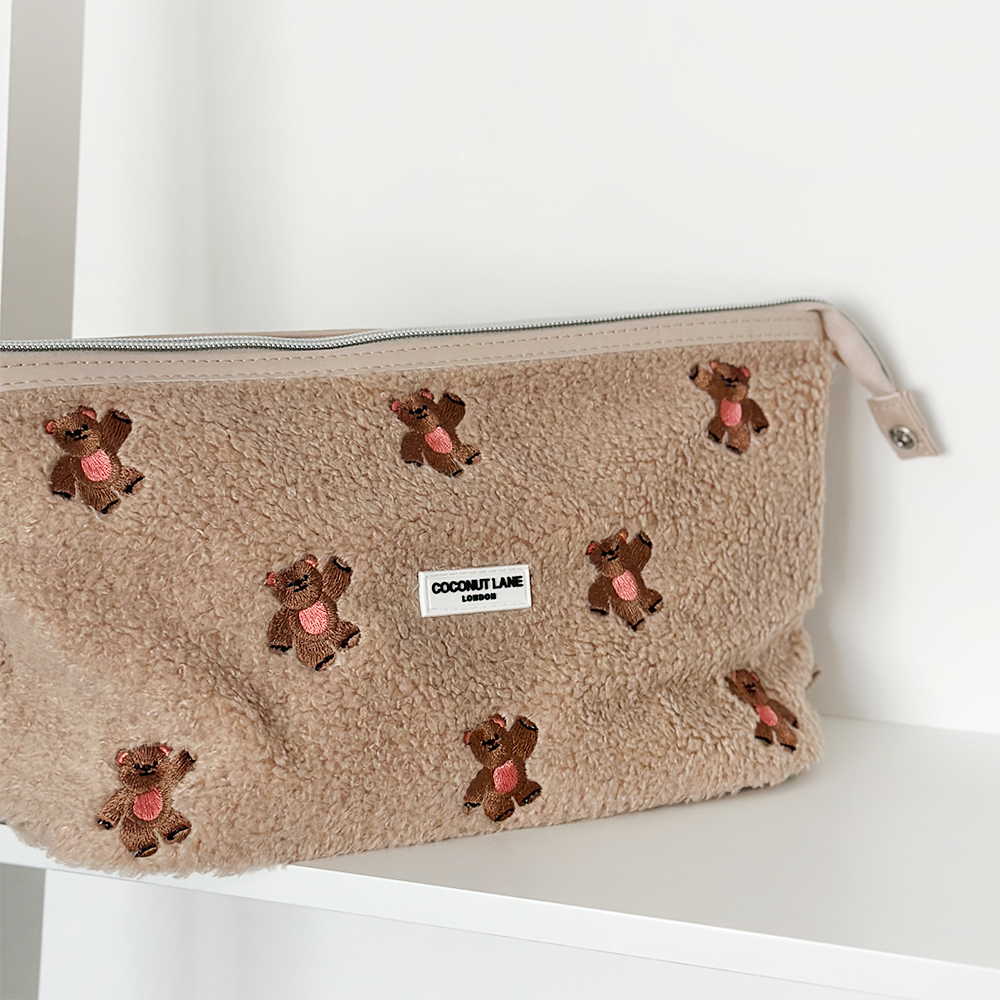 Magic Lifestyle Pouch - Theo Embroidered Teddy