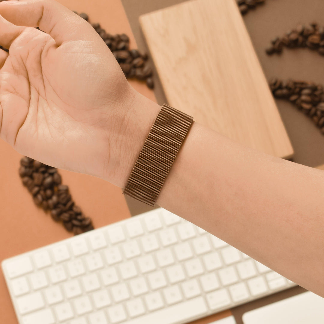 Magnetic Chain Apple Watch Strap - Coffee