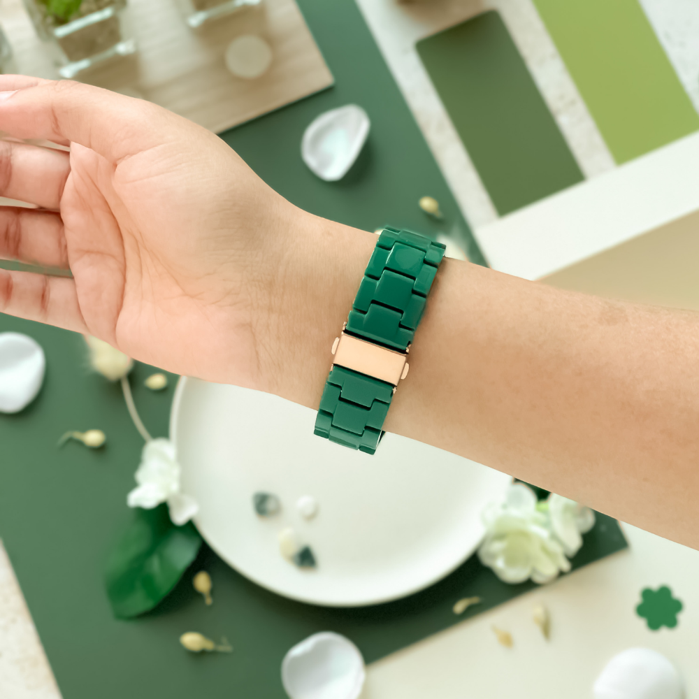 Luxe Green Apple Watch Strap